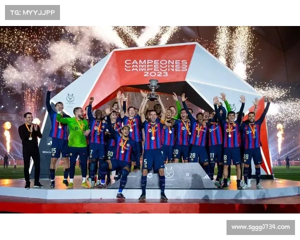 巴萨2-1力克瓦伦西亚夺得国王杯冠军 完美捧杯书写新历史